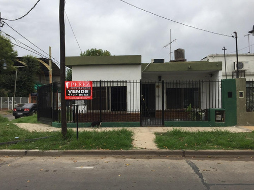 Imagen 2 de 5 de Casa En Lote Propio En Hermosa Zona De Boulogne !!