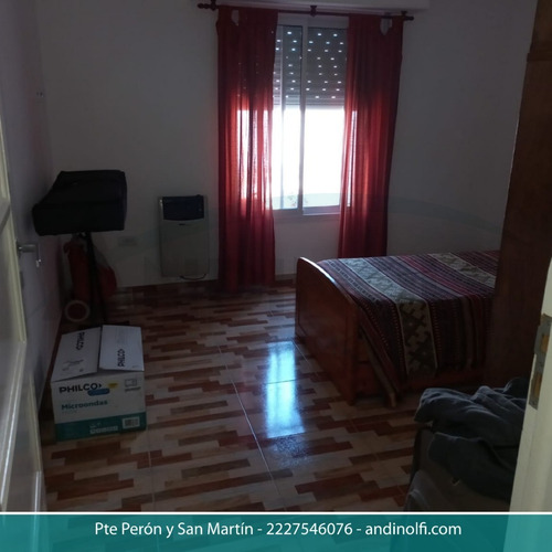 Imagen 5 de 13 de Casa Céntrica En Venta - Lobos