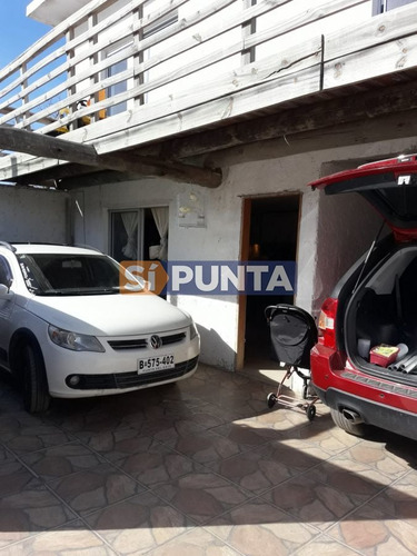 Imagen 8 de 30 de Casa En Venta - Urb. San Jorge