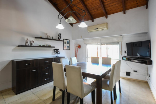 Imagen 3 de 28 de Casa En Venta Fisherton 3 Dormitorios Con Pileta