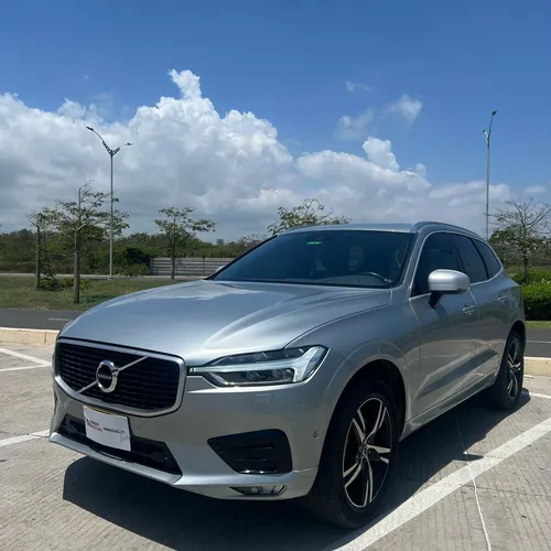 Volvo XC60 2.0 T5 Awd R-design