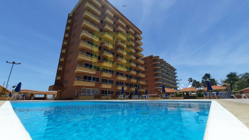 Imagen 2 de 12 de Penthouse A Estrenar En Res. Marian Suites Tucacas Oferta