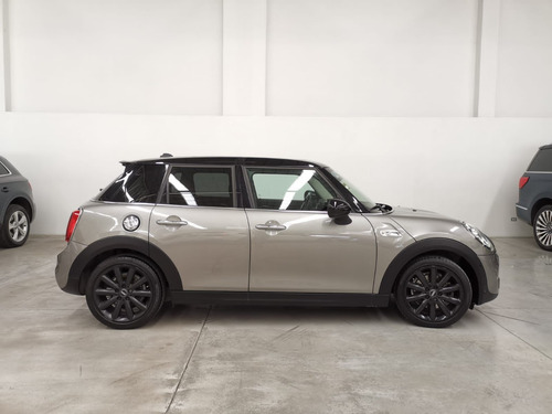 Imagen 2 de 13 de Mini Cooper S 2019 2.0 S Chili 3p At