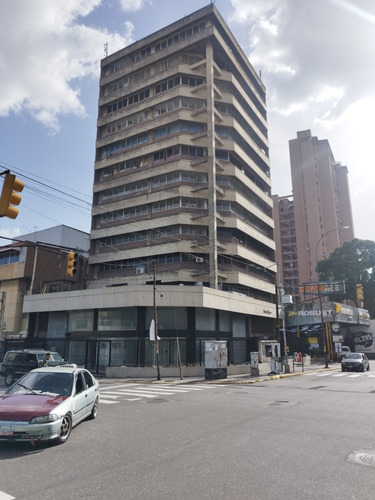 Venta De Apartamento Av Romulo Gallego