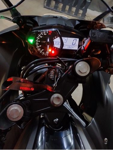 Yamaha R3