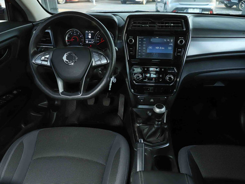 SsangYong Tivoli 1.6 Lx Mt6 2Wd