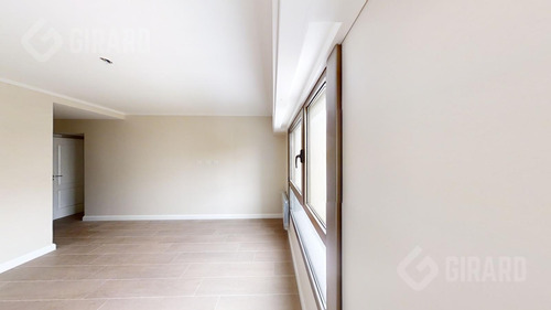 Venta De 3 Amb A Estrenar. Amplio Living Comedor. Zona Paseo Aldrey. Con Patio