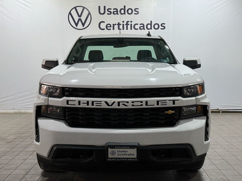 Chevrolet Silverado 4.3 V6 1500 WT Cabina Regular 4x2 At
