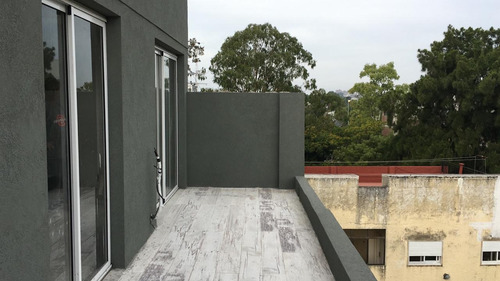 Imagen 2 de 8 de Oportunidad A Estenar! Depto 52 M2- Gran Balcon Terraza