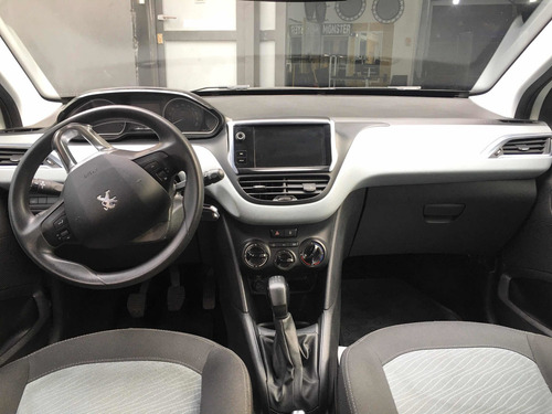 Peugeot 208 1.5 Allure Touchscreen 2015