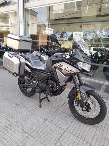Voge 650 Dsx Con Equipamiento De Serie Shad En Motoswift