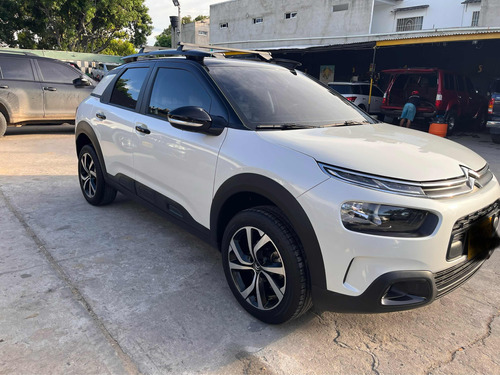 Citroën C4 Cactus 1.6 Shine Turbo Aut