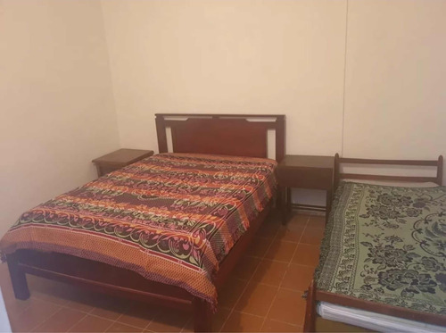 Casa 2 Dormitorio Y 2 Baño Living Grande Estufa A Leña