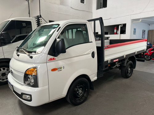 Hyundai HR 2.5 Hd Cab carroceria lata Tci 2p