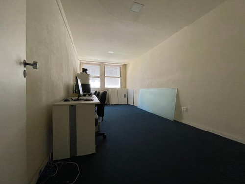 Imagem 15 de 18 de Aluga Sala Comercial Espaçosa E Pronta Para Entrar Na Rua Graça Aranha, Centro Da Cidade - Sa00009 - 34158039