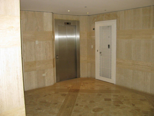 Imagen 2 de 13 de Apartamento En Venta Las Mercedes Mls #20-18779
