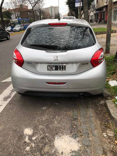 Peugeot 208 1.5 Active 2014