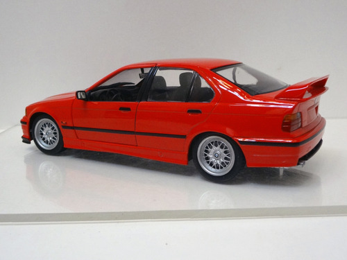 Bmw 318 Is Sedán E36 1994 1/18 Ut Models Red Rojo