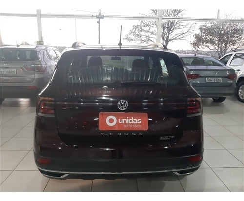 Imagem 6 de 8 de Volkswagen T-cross 1.0 200 Tsi Total Flex Comfortline Automá