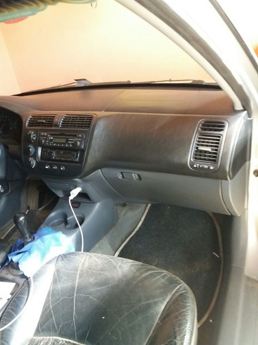 Imagem 5 de 6 de Honda Civic 2003 1.7 Lx 4p