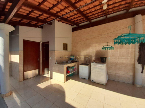 Imagem 14 de 16 de Casa Com 3 Dormitórios À Venda, 240 M² Por R$ 550.000,00 - Las Palmas - Anápolis/go - Ca0269