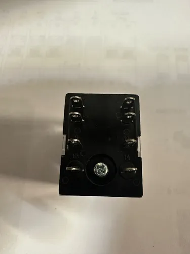 Rele Relay Omron 24vdc / 48vdc / 2 Inversores / 4 Inversores