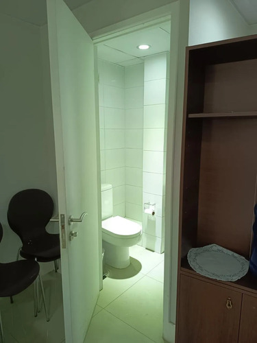 Deja De Pagar Arriendo Tu Oficina Propia En Pleno Centro