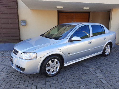 Chevrolet Astra Sedan 2.0 Advantage Flex Power 4p