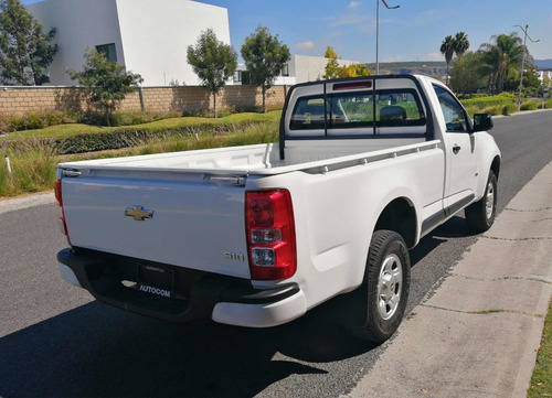 Imagen 2 de 13 de Chevrolet S-10 2.5 Cabina Regular Mt 2016
