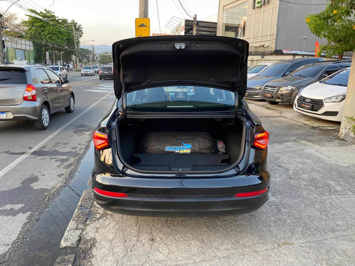 Imagem 10 de 15 de Fiat Cronos 2020 1.3 Drive S-design Flex 4p