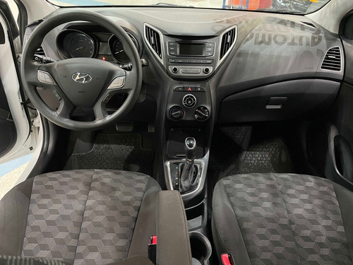 Imagem 8 de 9 de Hyundai Hb20 1.6 Comfort Plus