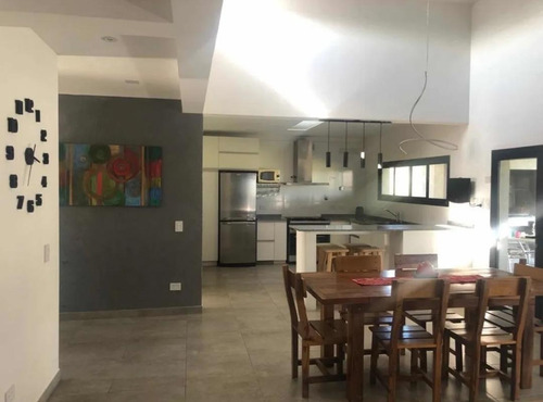 Imagen 7 de 12 de Casa - San Gabriel
