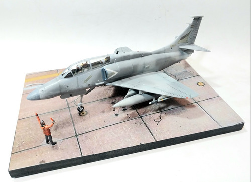 Oa 4ar Skyhawk 1/72 Italeri C Base Armado
