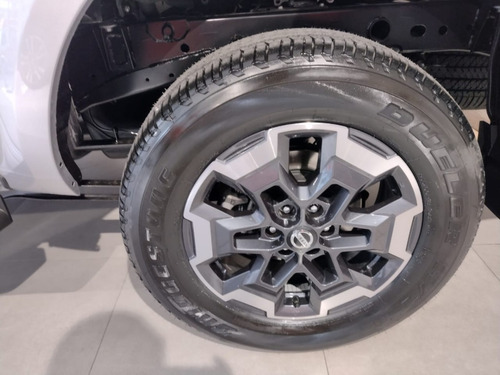 Imagen 12 de 17 de Nissan Frontier Platinum 4x4 At Oportunidad S.c