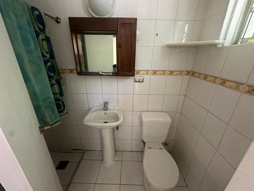 Casa En Venta De 4 Dorm. 3 Baños En Concepción