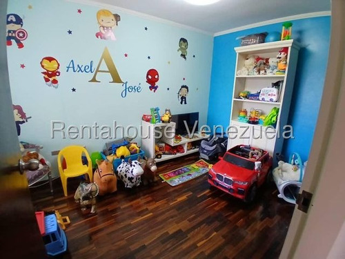 En Venta Apartamento En Los Palos Grandes Mls 25-14900 Olga Corina Damiani