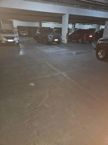 Se Vende Estacionamiento En Las Condes