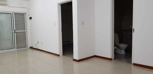 Imagen 11 de 14 de Depto 2 Amb Olivos,