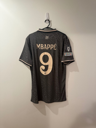 Camiseta Real Madrid 24/25 - Kylian Mbappe #9 (Usado)