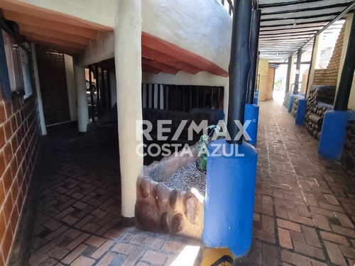 Imagen 5 de 18 de En Venta Comodo Y Amplio Apartamento En Conjunto Playa Los Cocos Garden Frente Al Mar, Chichiriviche