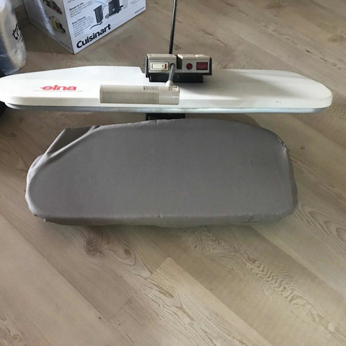 Plancha A Vapor Elnapress. (Usado)