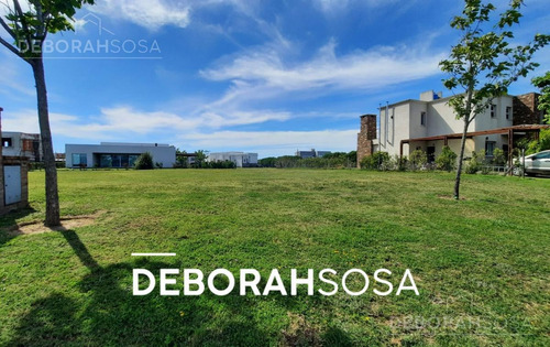 Imagen 2 de 10 de Lote Puertos Del Lago Venta - Ceibos