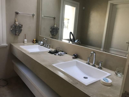Imagen 19 de 30 de Nordelta | El Golf - Exclusiva Casa En Venta Impecable Vista Al Lago.