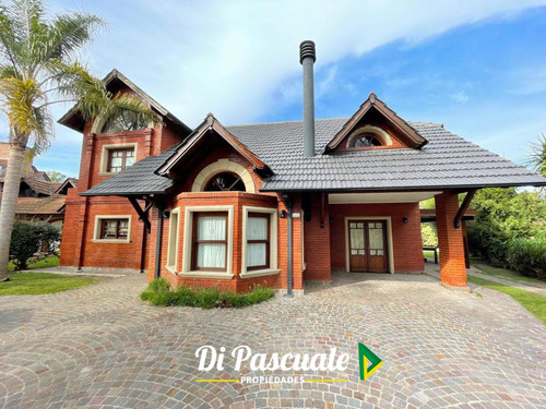 Apto Credito Hipotecario Venta Chalet En 2 Plantas Sobre 700 M2 - Country Club Banco Provincia