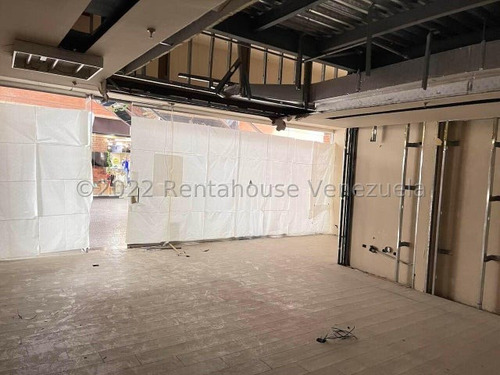 103m2, En Centro Comercial San Ignacio En La Castellana,estupendo Local, Ubicado En Nivel Chaguaramo, Acceso Directo De La Calle, Mls#23-6339