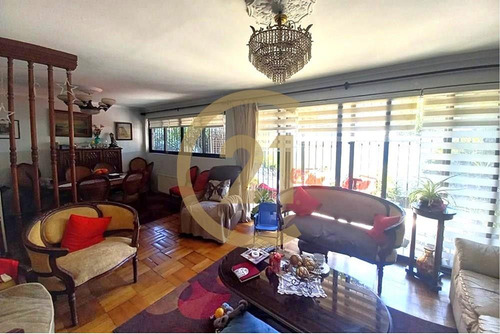 Se Vende Casa, Ñuñoa, Sector Los Aliagas