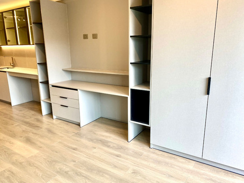 Arrienda Moderno Studio En Las Condes