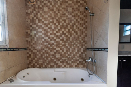Casa 5 Ambientes Don Bosco - Piscina Quincho