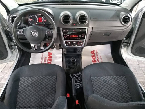 Volkswagen Voyage 1.0 Mi Comfortline 8v Flex 4p Manual