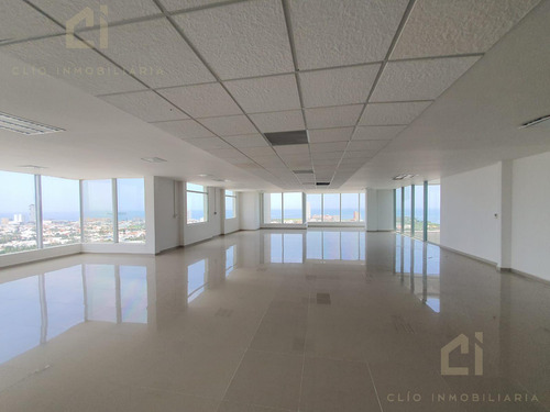 Oficina En Venta En Veracruz, En Torre 1519 Piso 9, Climatizada, 6 Cajones De Estacionamiento